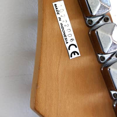 Used Yamaha ERG121 Black image 12