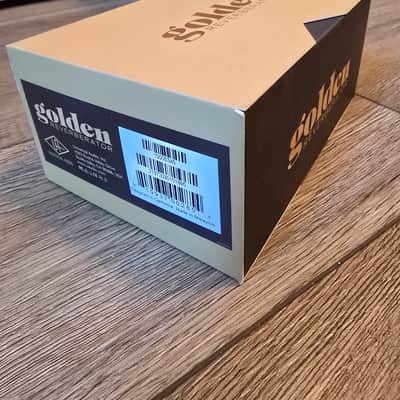 Universal Audio Golden Reverberator 2021 - Present - Gold image 10