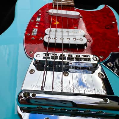 Fender Mustang MG-69 Skystang 1 Kurt Cobain specs image 2