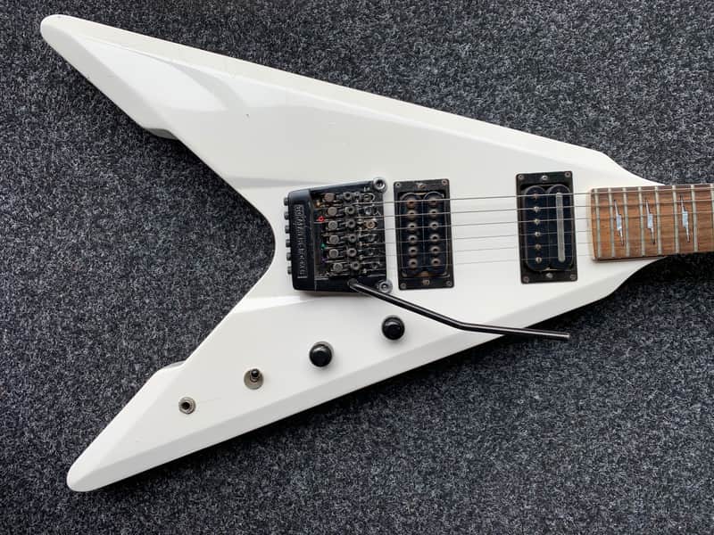 Tokai Japan Super Edition Flying V 1982 White | Reverb