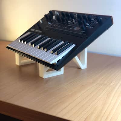 3d Studio Furniture single stand Korg Monologue 2020 White