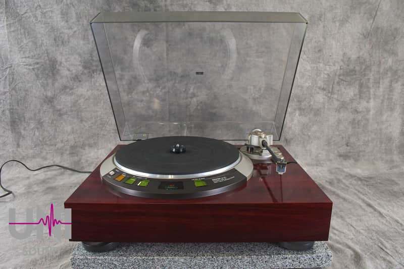 DENON DP-57L Direct Drive Turntable in Very Good Condition