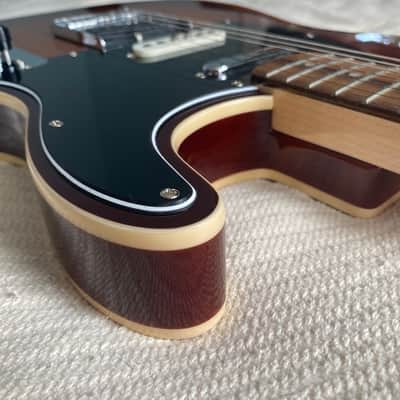 Squier Paranormal Custom Nashville Stratocaster - Chocolate 2-Color Sunburst image 5
