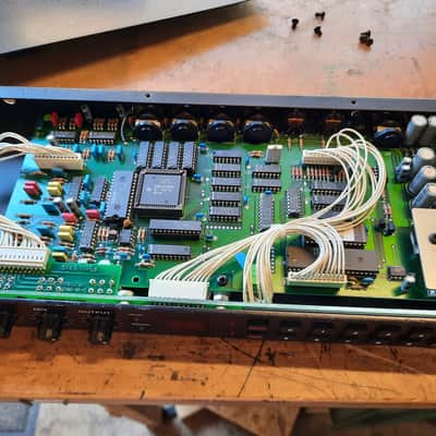 Alesis 3630 Dual-Channel Compressor / Limiter with Gate 1990s - Black image 4