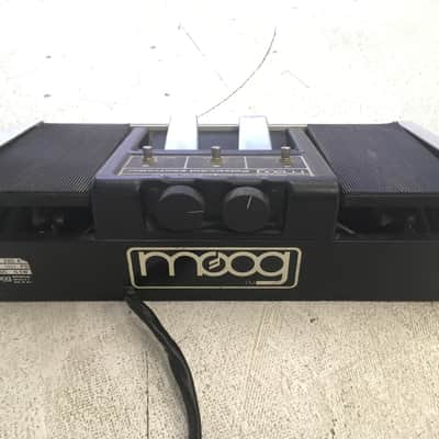 Moog Polymoog Keyboard 280a, pedal and case image 7
