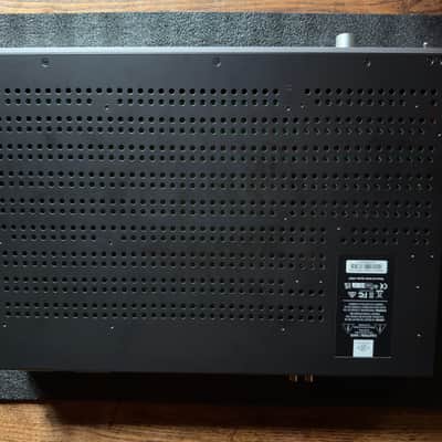 Universal Audio Apollo x16 Gen 2 - Mint, boxed image 6