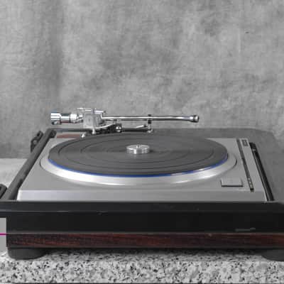 Technics SP-10MK2 Direct Drive Turntable w/SH-10E in Very Good condition image 13