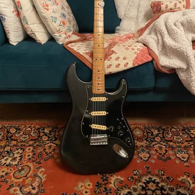 1977 Fender Stratocaster (w/ OHSC) image 1