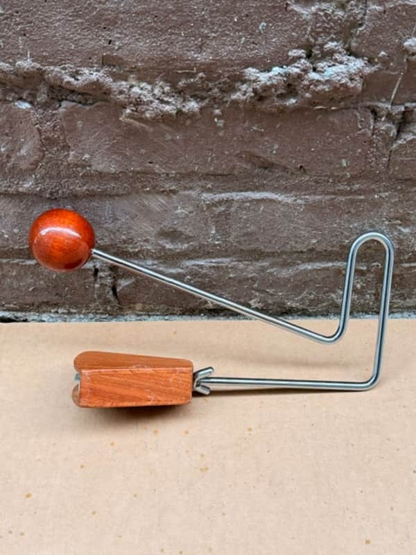 Handheld Vibraslap – Percussion image 1