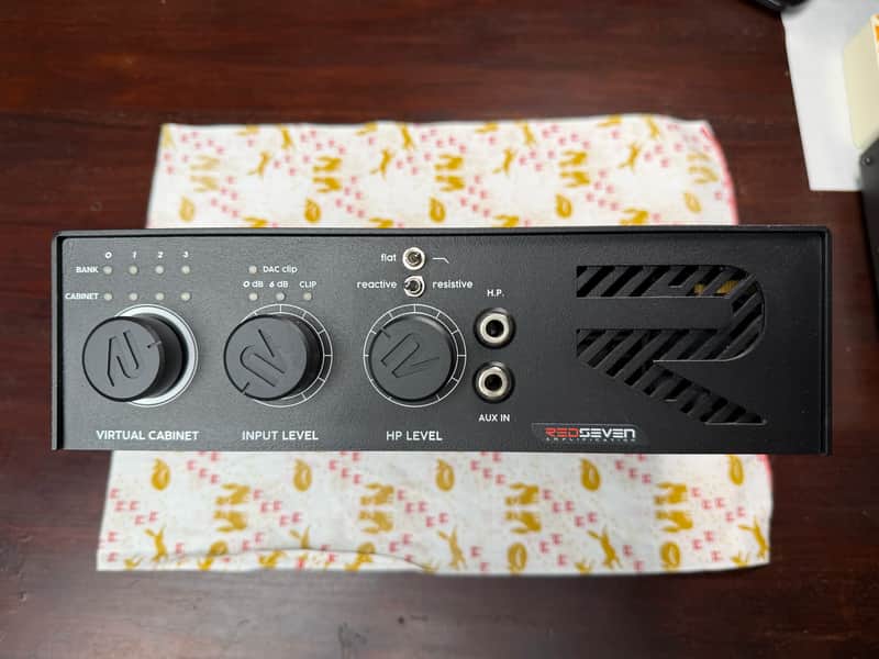 Red Seven Amp Central image 1