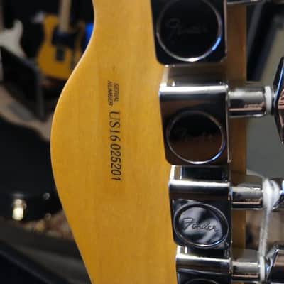 Fender Limited Edition American Standard Offset Telecaster 2016 - Lake Placid Blue image 9