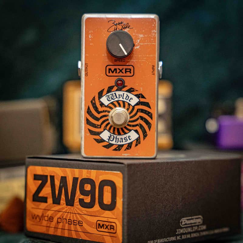 MXR ZW90M フェイザー ザックワイルドシグネイチャーモデルオマケ付き MXR ZW90M フェイザー ザックワイルドシグネイチャーモデルオマケ付き