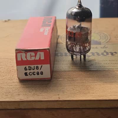 RCA 6DJ8 / ECC88 Vacuum Tube NOS NIB Made in UK Vintage Hi-Fi Audio Tube image 1