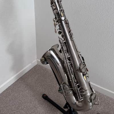 C.G. Conn Alto Saxophone 1924 - Nickel image 2