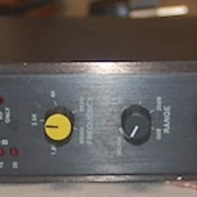 DBX FS900 Series Rack with DBX 902 Paar - VintageKing - Serviced image 1