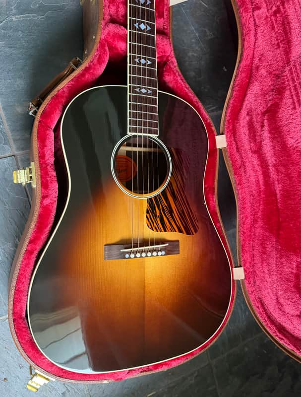 Gibson Custom Shop Limited Edition Advanced Jumbo Red Spruce Guitar 2022 - Sunburst