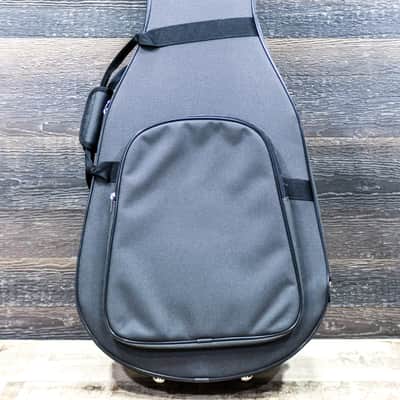 Yamaha GC42S GC Series Handcrafted Line Solid Spruce Top Classical Guitar w/Bag image 12