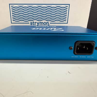 Strymon Zuma 9-Output High Current DC Power Supply W Box 2016 - Present - Blue image 4