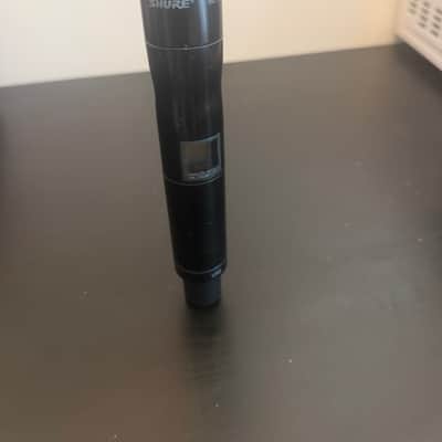 Shure UR2 Handheld Wireless Transmitter w/ Beta 58A Capsule – R9 Band (790–865 MHz) – Tested & Working 2017 - Metal image 2
