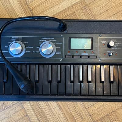 Korg microKORG XL+ BKBK Limited Edition Black on Black Synthesizer/Vocoder