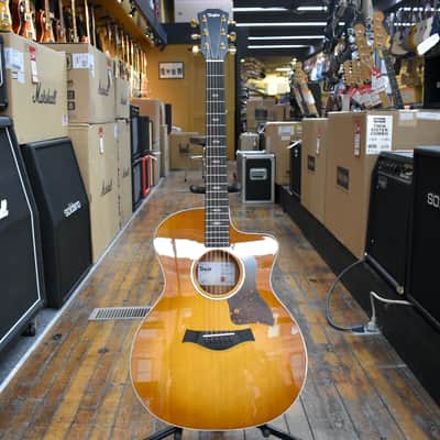 Taylor 214ce-K DLX Special Edition Acoustic-electric Guitar Honeyburst w/Hard Case image 4