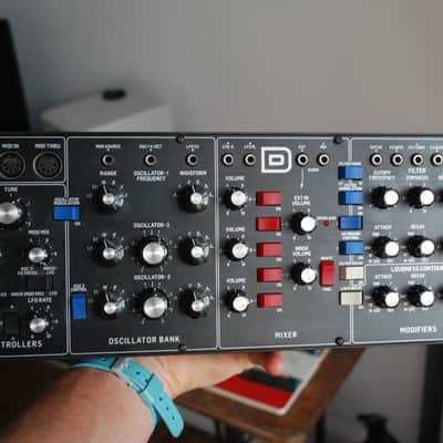 Behringer Model D Analog Synthesizer 2018 - Present - Black image 2
