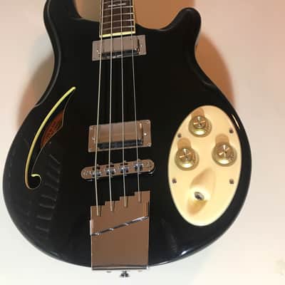 Italia Rimini 4-String Electric Bass Guitar (Black) image 1