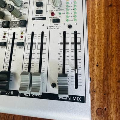 Behringer Eurorack UB1204FX-Pro 12-Input 2/2-Bus Mixer image 3