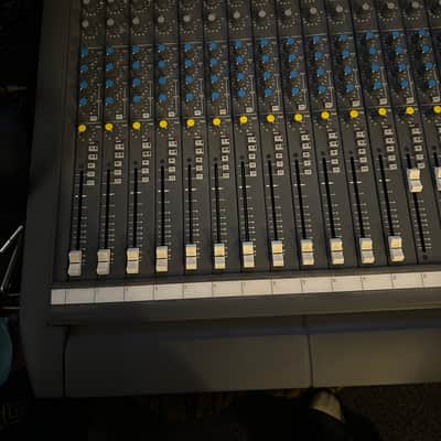 Soundcraft Delta 200 16 CH - modified / Jim Williams Late 80s / early 90s - Dark Grey image 5