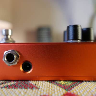 One Control Rebel Red Distortion image 3