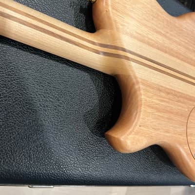 Alembic Crest - Walnut Top Bild 8