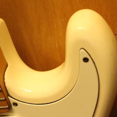 Vintage Lotus Strat Electric Guitar MIJ 70s or 80s Two tone Red / White Japan image 7