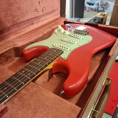 Fender Custom Shop Limited Edition `63 Stratocaster Journeyman/Closet classic/ Aged Fiesta Red (***Secondhand***) image 14