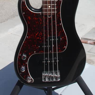 Fender Precision Bass  USA Black Left Handed 2000 image 1
