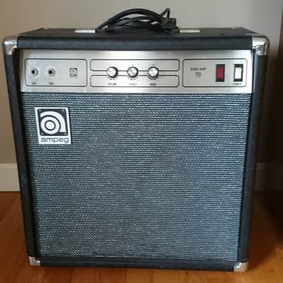 Roland CUBE-20XL Bass 20-Watt 1x8