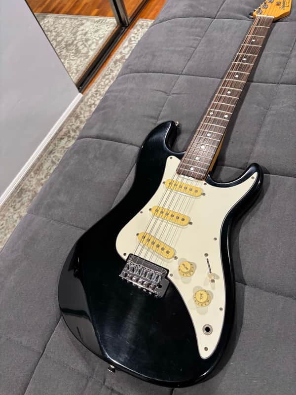 Fender Squier Bullet 1989 - Black image 1