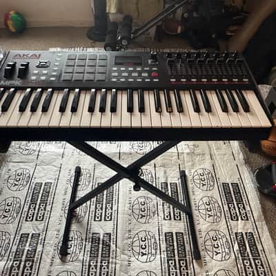 Akai MPK249 2014 - Present - Black