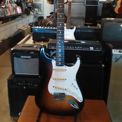 Fender stratocaster 1984 Classic Sunburst image 1