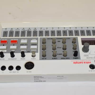 Korg Volca Sample 1 Digital Sample Sequencer image 2