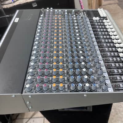 Mackie 1604 VLZ3 16 Channel 4 Bus Mixing Console - tested & working (0379) image 6
