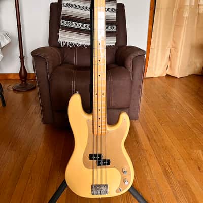 Fender Vintera '50s Precision Bass with Maple Fretboard 2019 - Vintage Blonde image 1