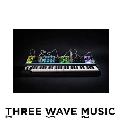 Moog Matriarch Patchable 4-note Paraphonic Analog Synthesizer  [Three Wave Music]