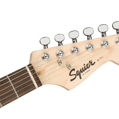 Squier 0370121554 Mini Stratocaster, Laurel Fingerboard, Dakota Red image 5