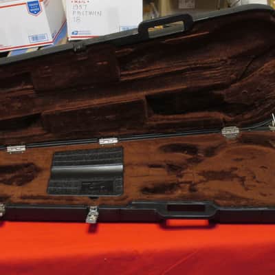 Vintage 1980s Peavey USA Contour Case For T-60 T-25 T-26 T-27 Guitars - Deluxe Interior - (PC/01) image 2