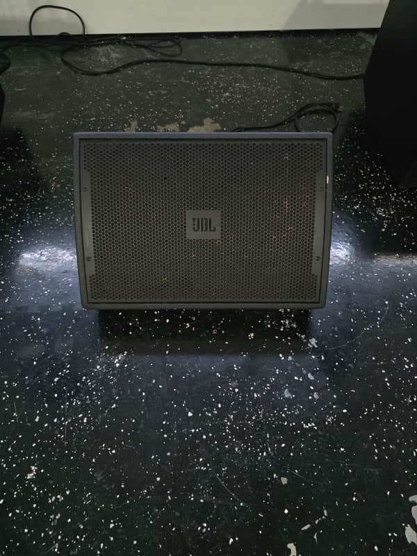 (Pair) JBL VP7212MDP 12" 2-Way Stage Monitor Loudspeaker System image 1