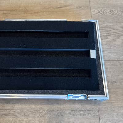 Pedaltrain PT-1 with Safe Case Hard Case 2010s - Silver image 3