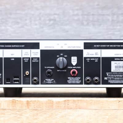 Universal Audio OX Amp Top Box Premium Reactive Load Box Guitar Recording System image 4