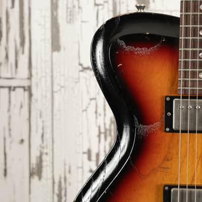 Novo Solus H2 - 3 Tone Burst, Light Aging image 9