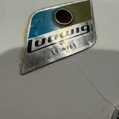 Ludwig 14x22 bass drum 1976 - White cortex image 2