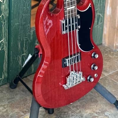 Gibson 2025 Standard SG 4 String Electric Bass Guitar W Case Heritage Cherry image 2